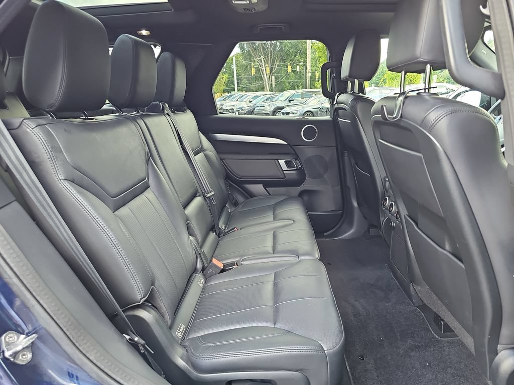 Used 2020 Land Rover Discovery Landmark AWD/4WD image 27