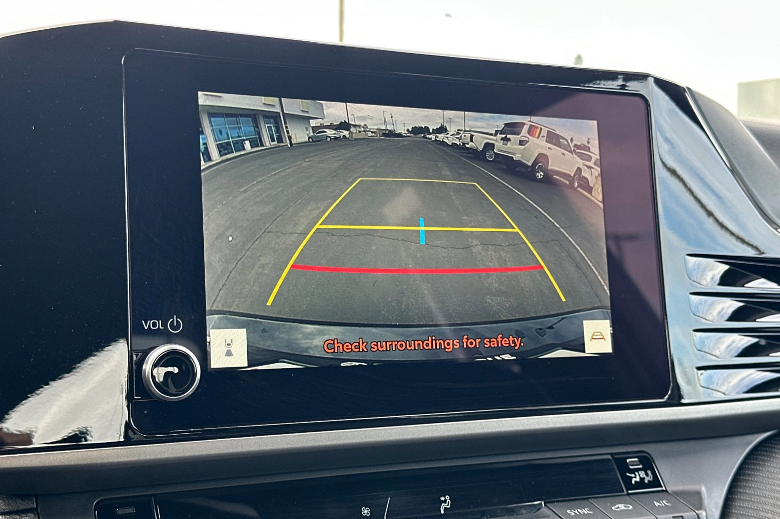 Certified 2025 Toyota Camry SE FWD image 18