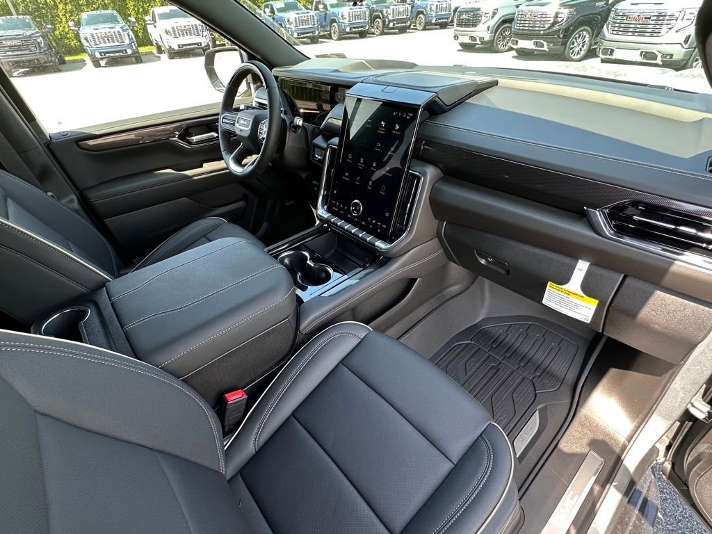 New 2026 GMC Yukon XL Elevation w/ Elevation Premium Package AWD/4WD image 14