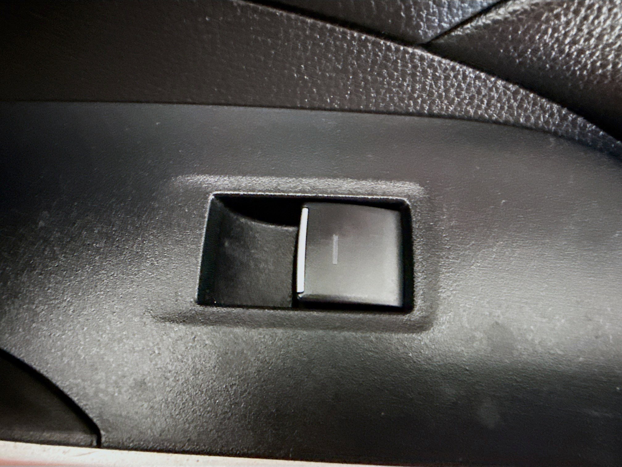 Used 2022 Toyota RAV4 XLE image 31