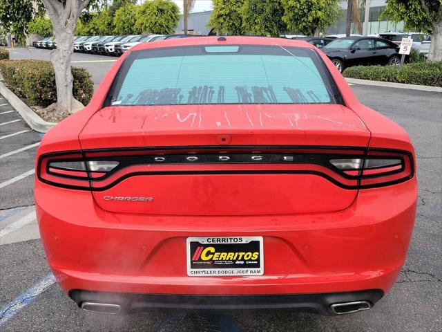 Certified 2022 Dodge Charger SXT w/ Leather Interior Group image 16