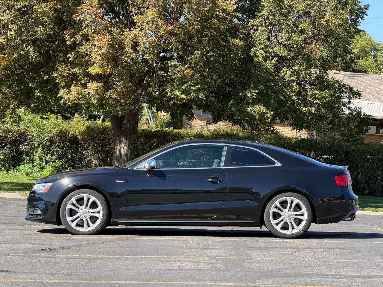 Used 2015 Audi S5 Premium Plus w/ Technology Package AWD/4WD image 2