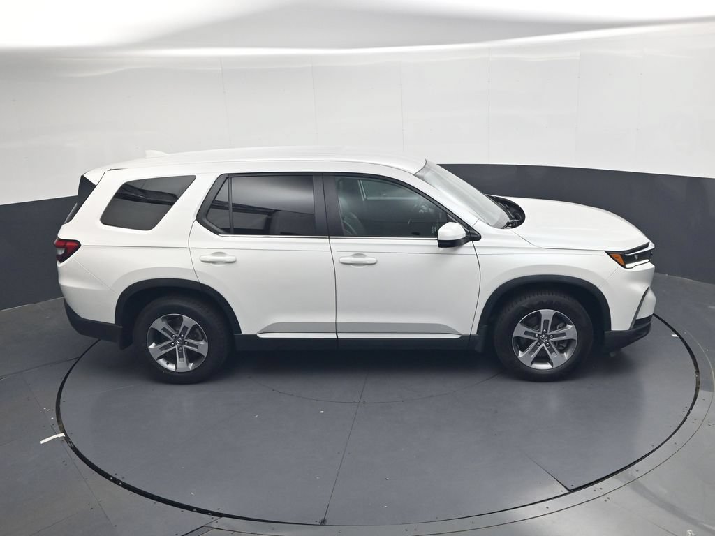 Used 2025 Honda Pilot EX-L image 40
