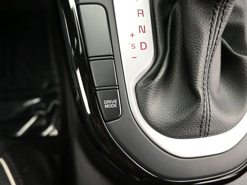 Certified 2023 Kia Forte GT-Line image 29