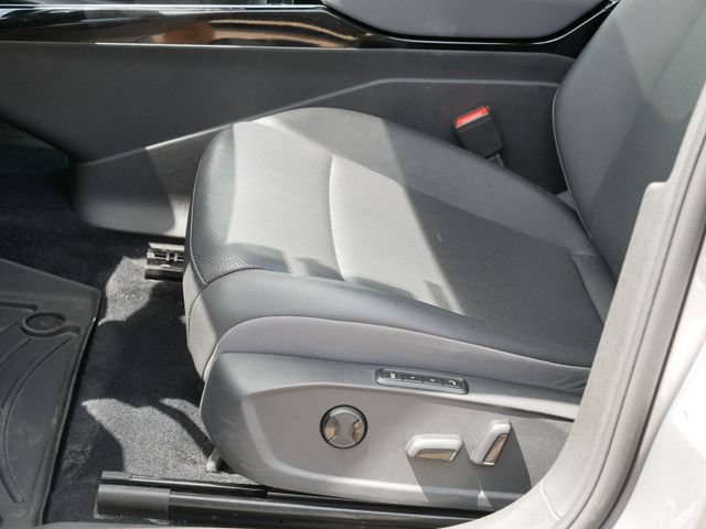 Certified 2023 Volkswagen ID.4 Pro S AWD/4WD image 14