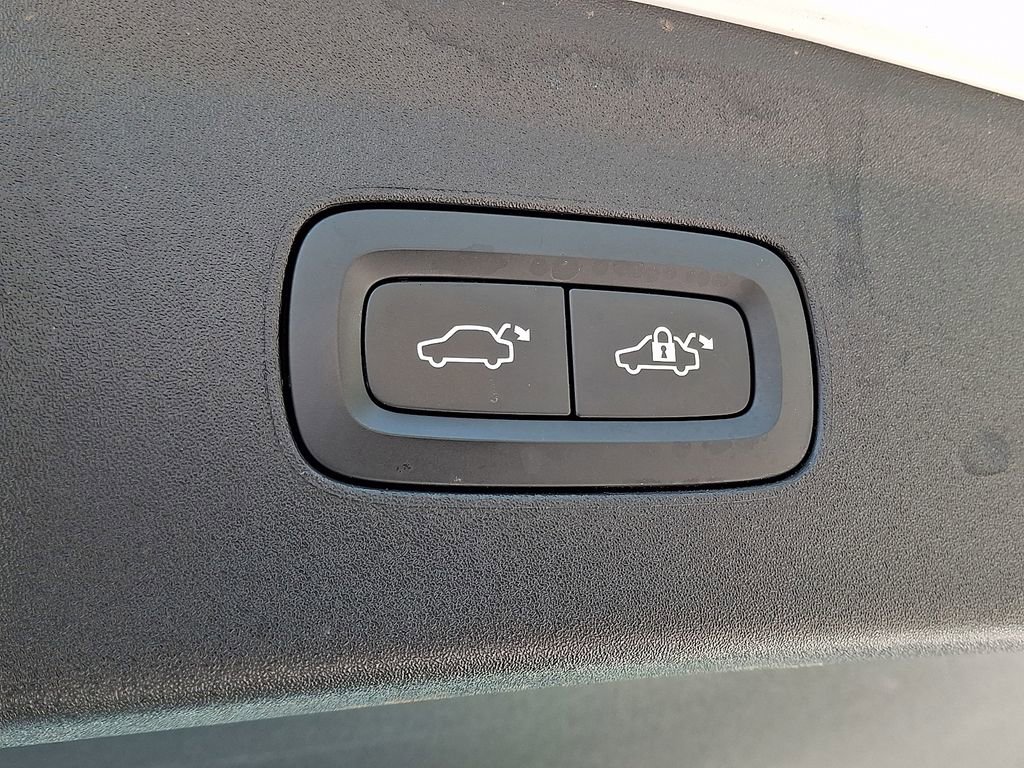 Used 2022 Polestar Polestar 2 AWD/4WD image 29