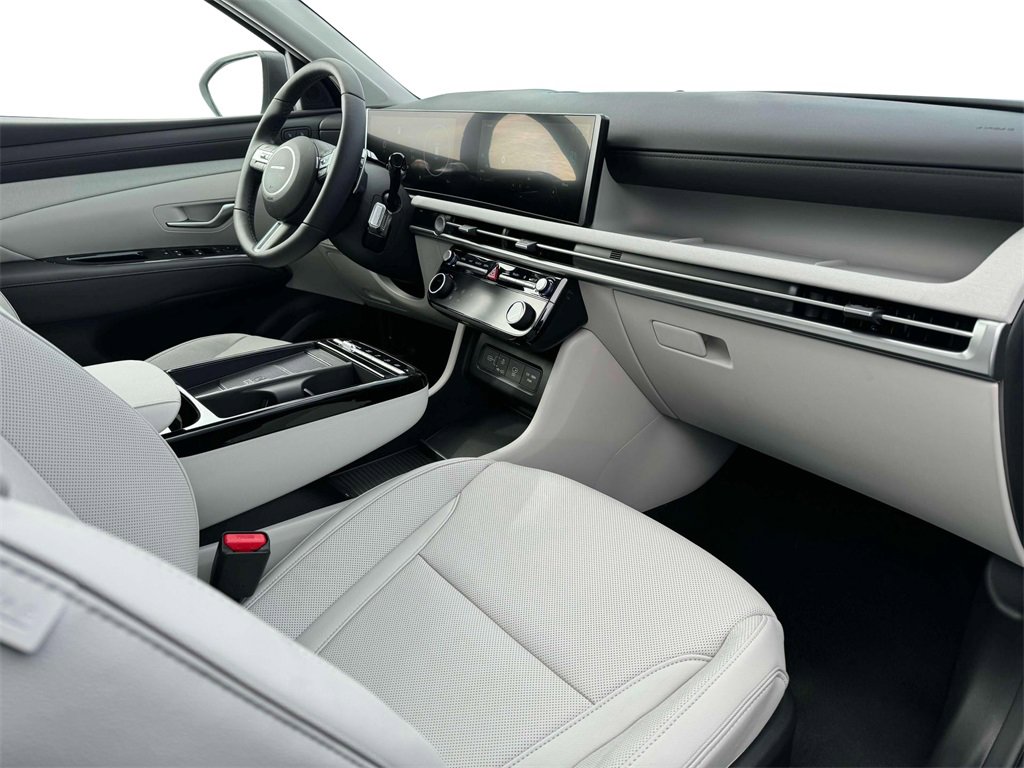 New 2025 Hyundai Tucson Limited image 15
