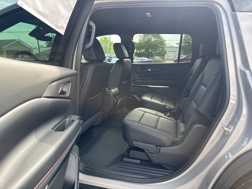 New 2026 Chevrolet Traverse Z71 w/ Enhanced Driving Package AWD/4WD image 15