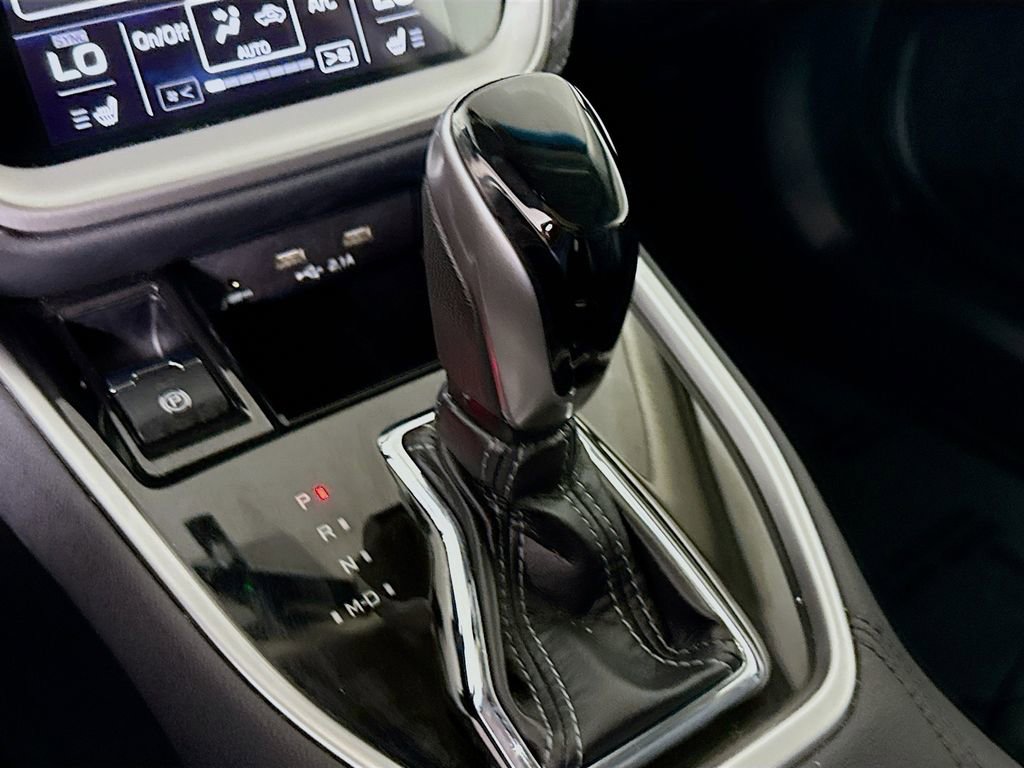 Used 2022 Subaru Outback Limited image 11