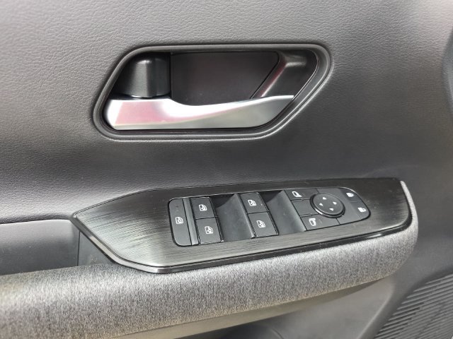 New 2027 Nissan Kicks SV AWD/4WD image 28
