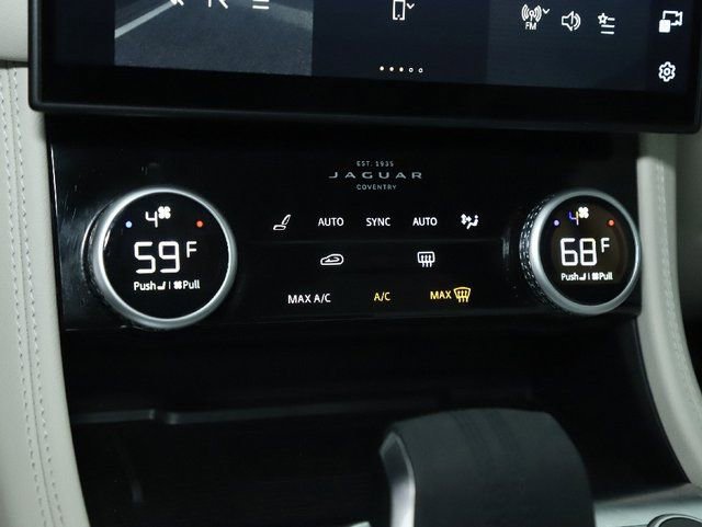 Certified 2025 Jaguar F-PACE R-Dynamic S image 27