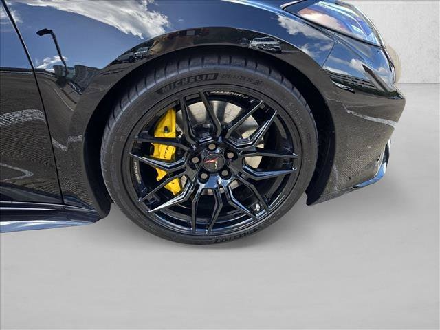 Used 2026 Chevrolet Corvette Z06 w/ Stealth Interior Trim Package RWD image 18
