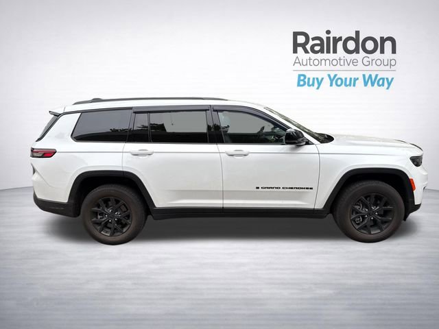 Used 2025 Jeep Grand Cherokee L Altitude AWD/4WD image 8