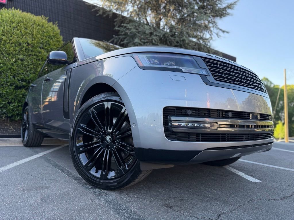 Used 2024 Land Rover Range Rover SE AWD/4WD image 8