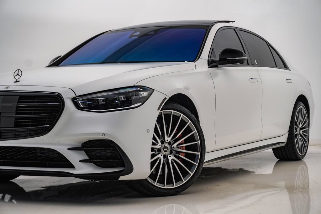 Used 2024 Mercedes-Benz S 580 4MATIC Sedan image 2