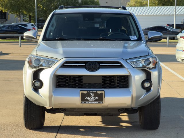 Used 2022 Toyota 4Runner SR5 RWD image 8