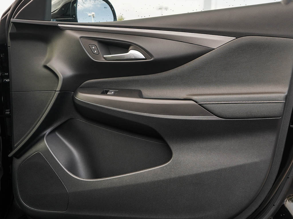 New 2026 Buick Envista Avenir image 10