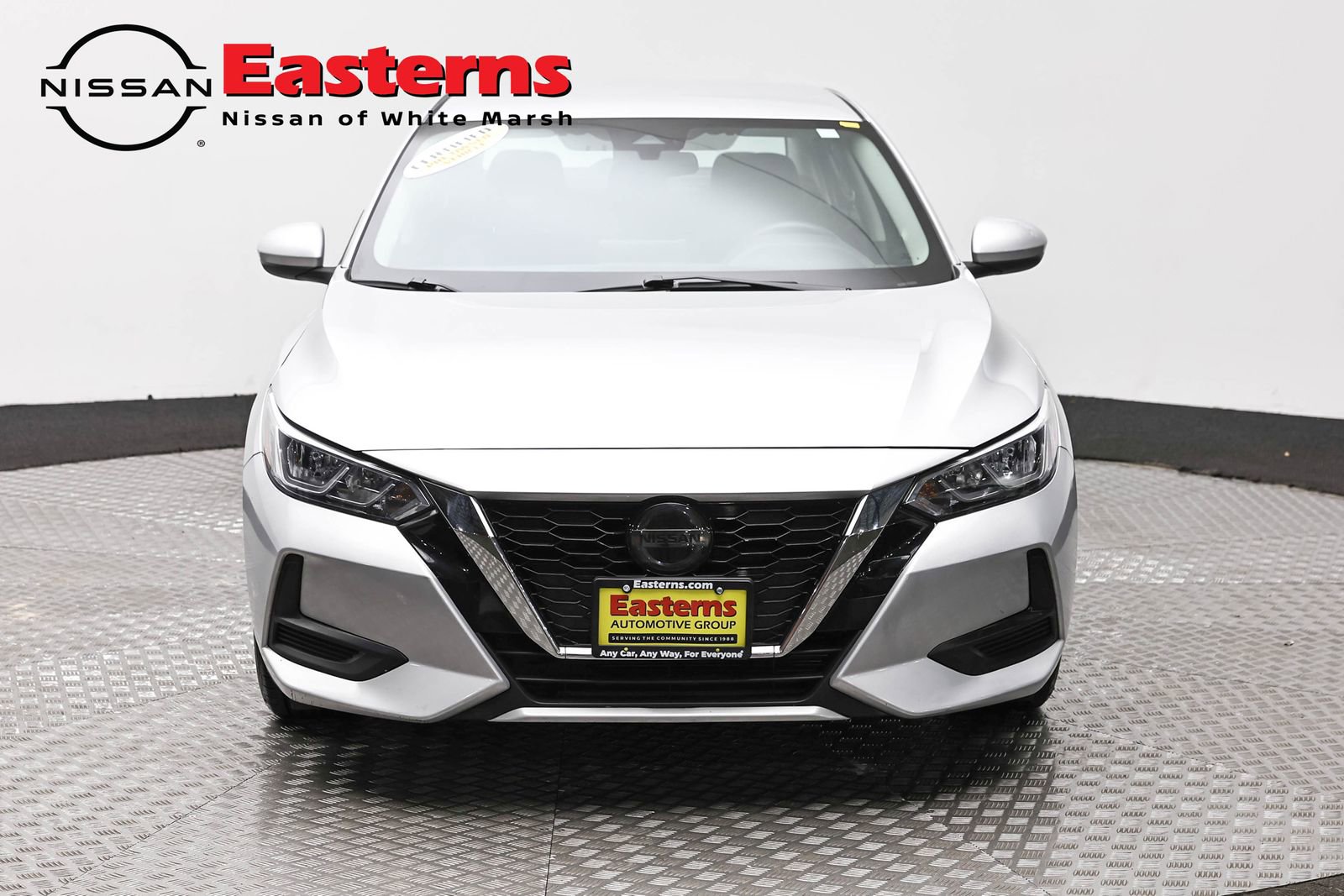 Used 2023 Nissan Sentra SV FWD image 2