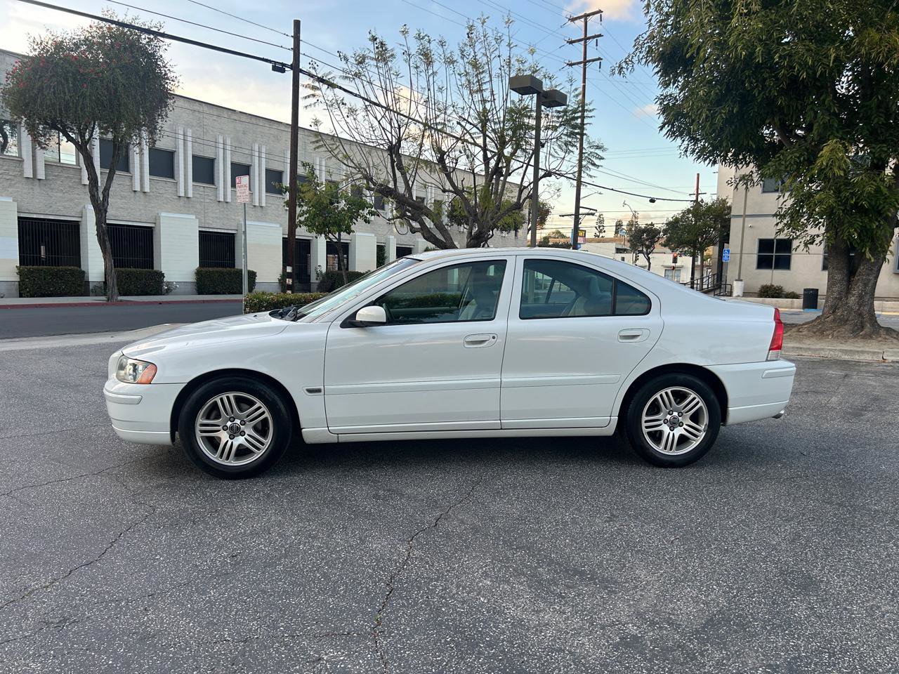 Used 2005 Volvo S60 2.5T image 15