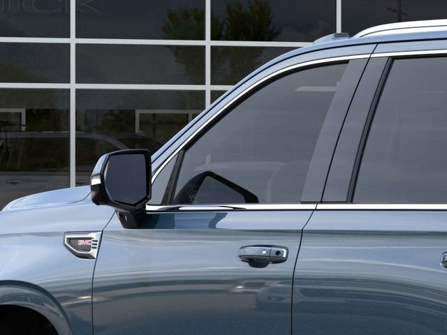New 2026 GMC Yukon Denali w/ Sun & Power Step Package image 12