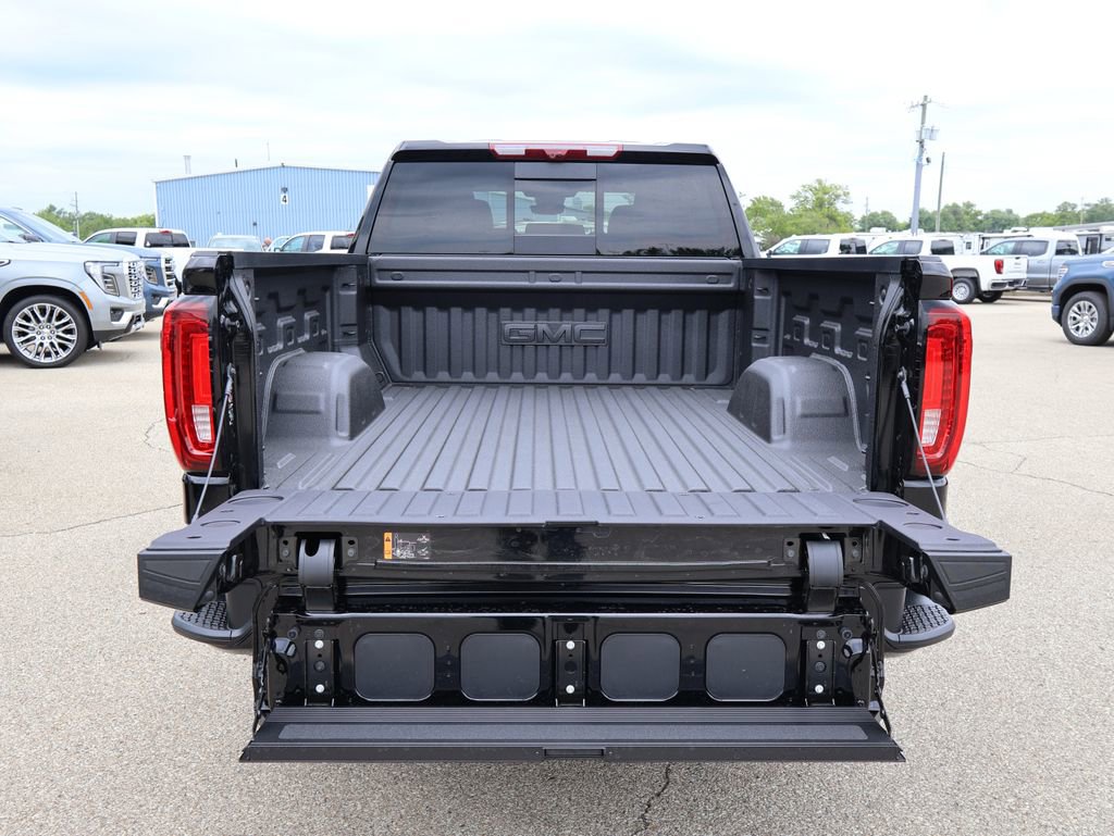 New 2026 GMC Sierra 1500 Denali w/ Technology Package AWD/4WD image 5
