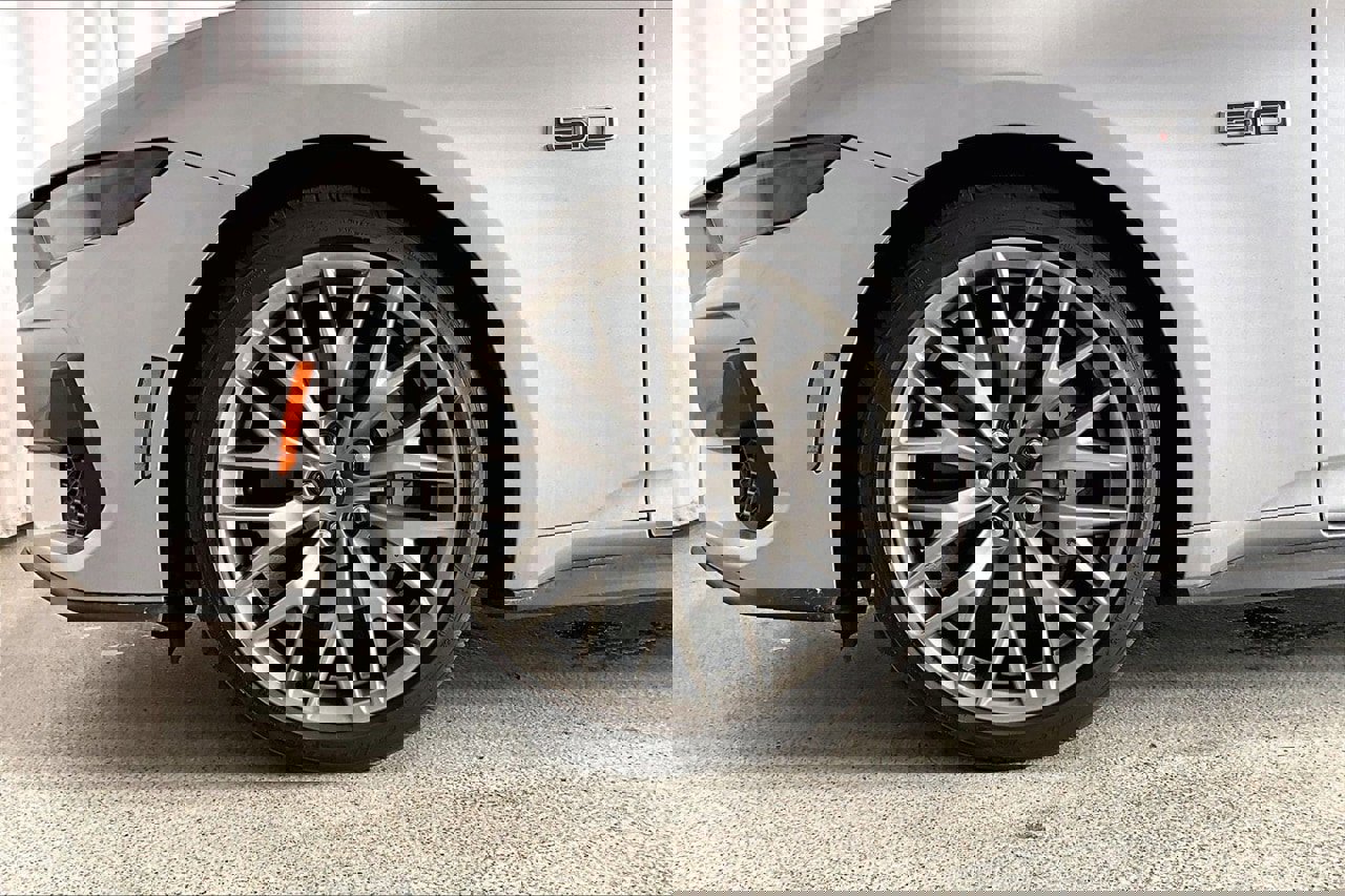 Used 2025 Ford Mustang GT Premium image 6