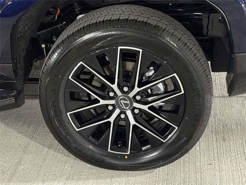 New 2026 Lexus GX 550 AWD/4WD image 12