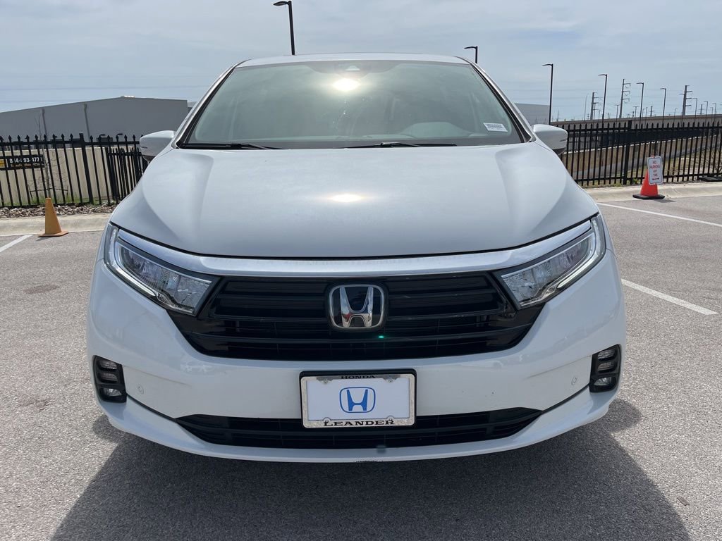 Certified 2024 Honda Odyssey Elite image 2