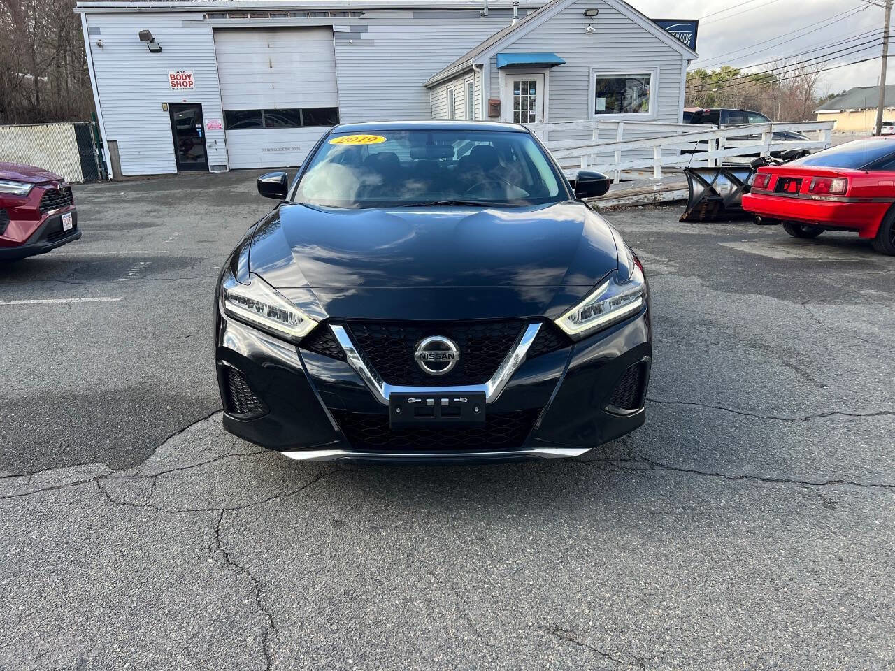 Used 2019 Nissan Maxima 3.5 S w/ Floor Mat Group image 4