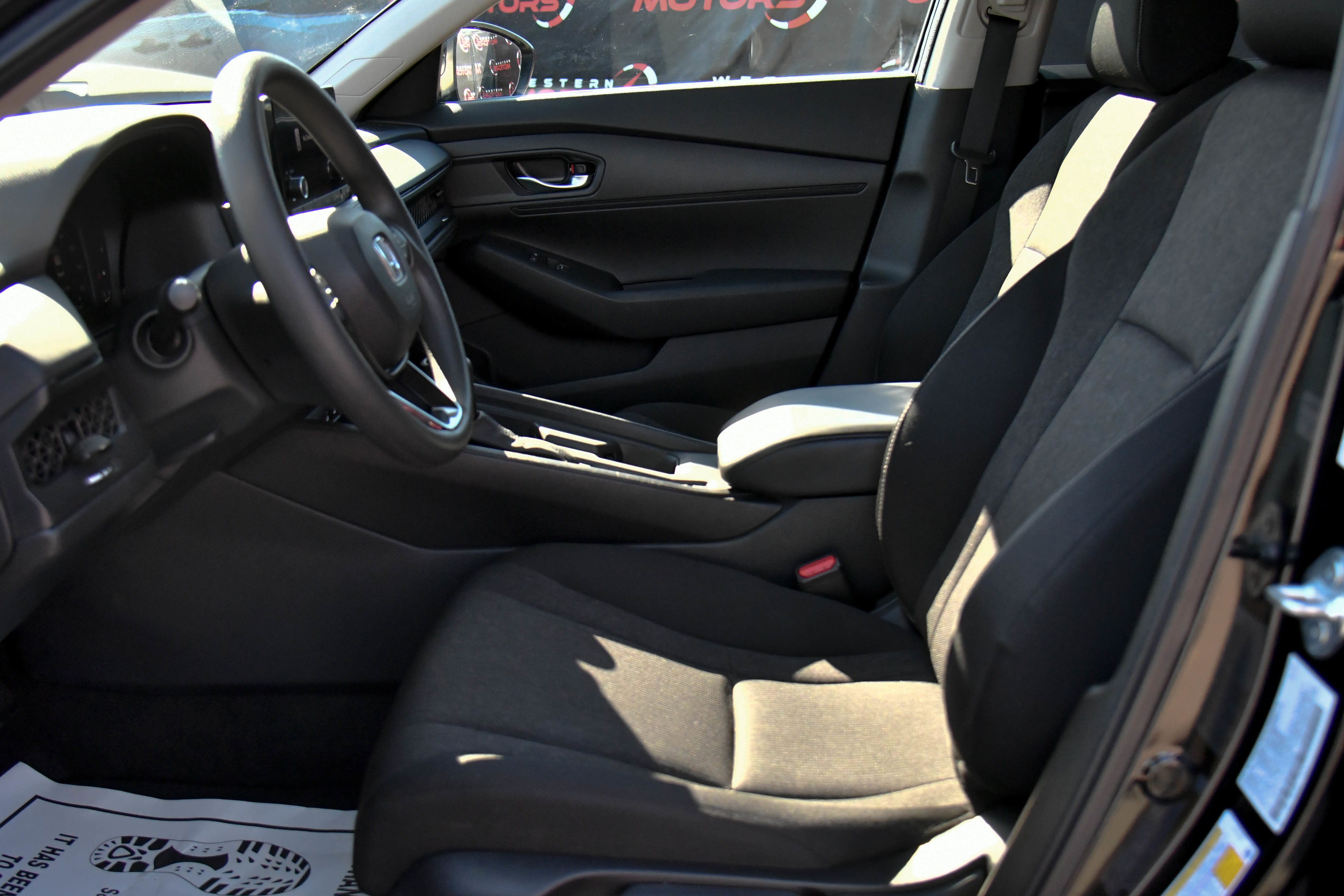 Used 2023 Honda Accord LX image 16