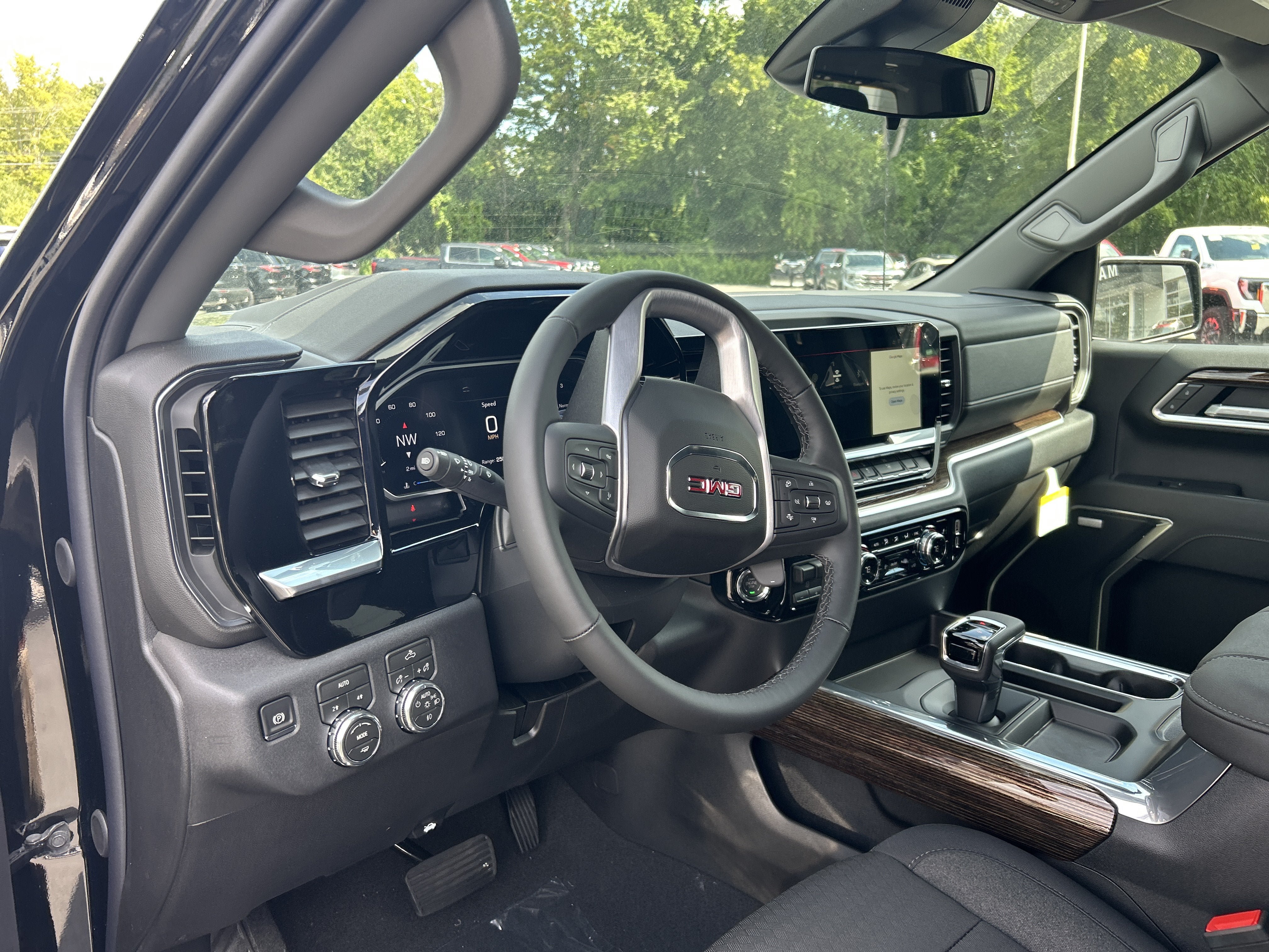 New 2026 GMC Sierra 1500 Elevation w/ Preferred Package AWD/4WD image 18
