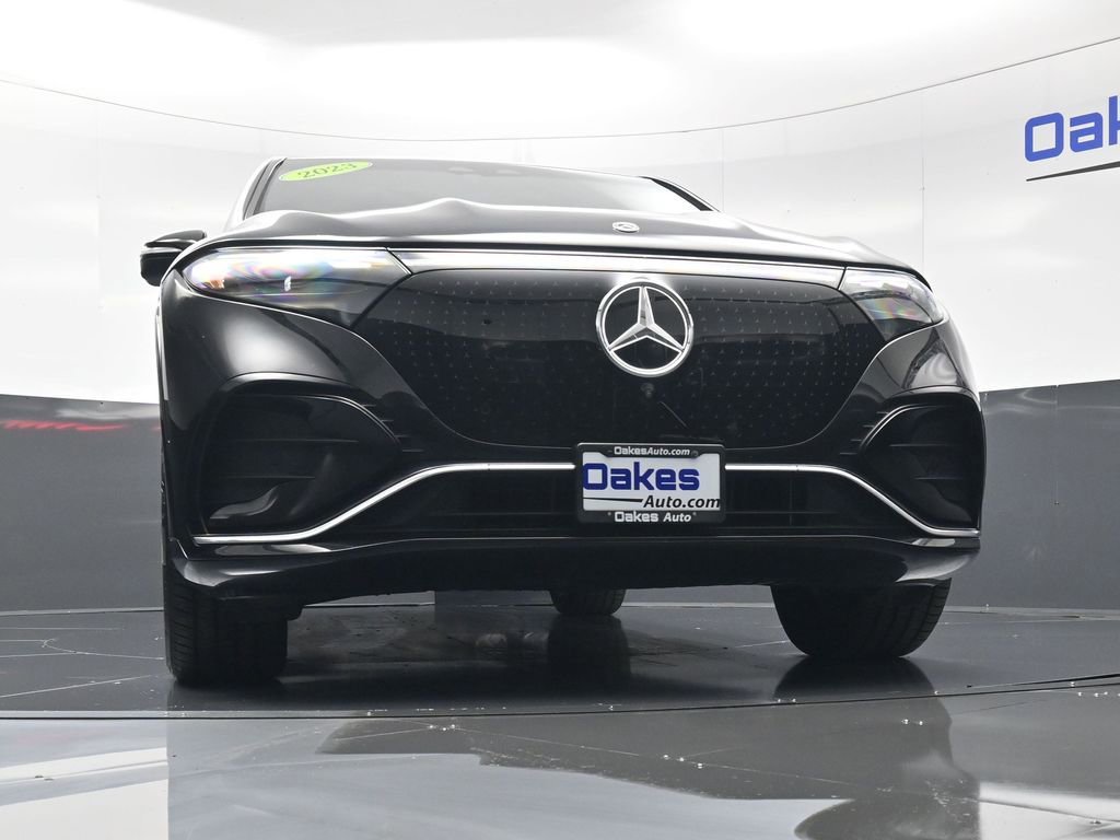 Used 2023 Mercedes-Benz EQS 580 4MATIC SUV image 41