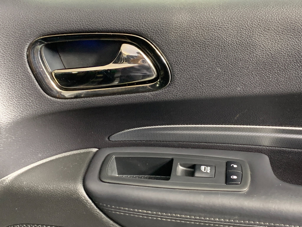 Used 2019 Dodge Durango R/T AWD/4WD image 30