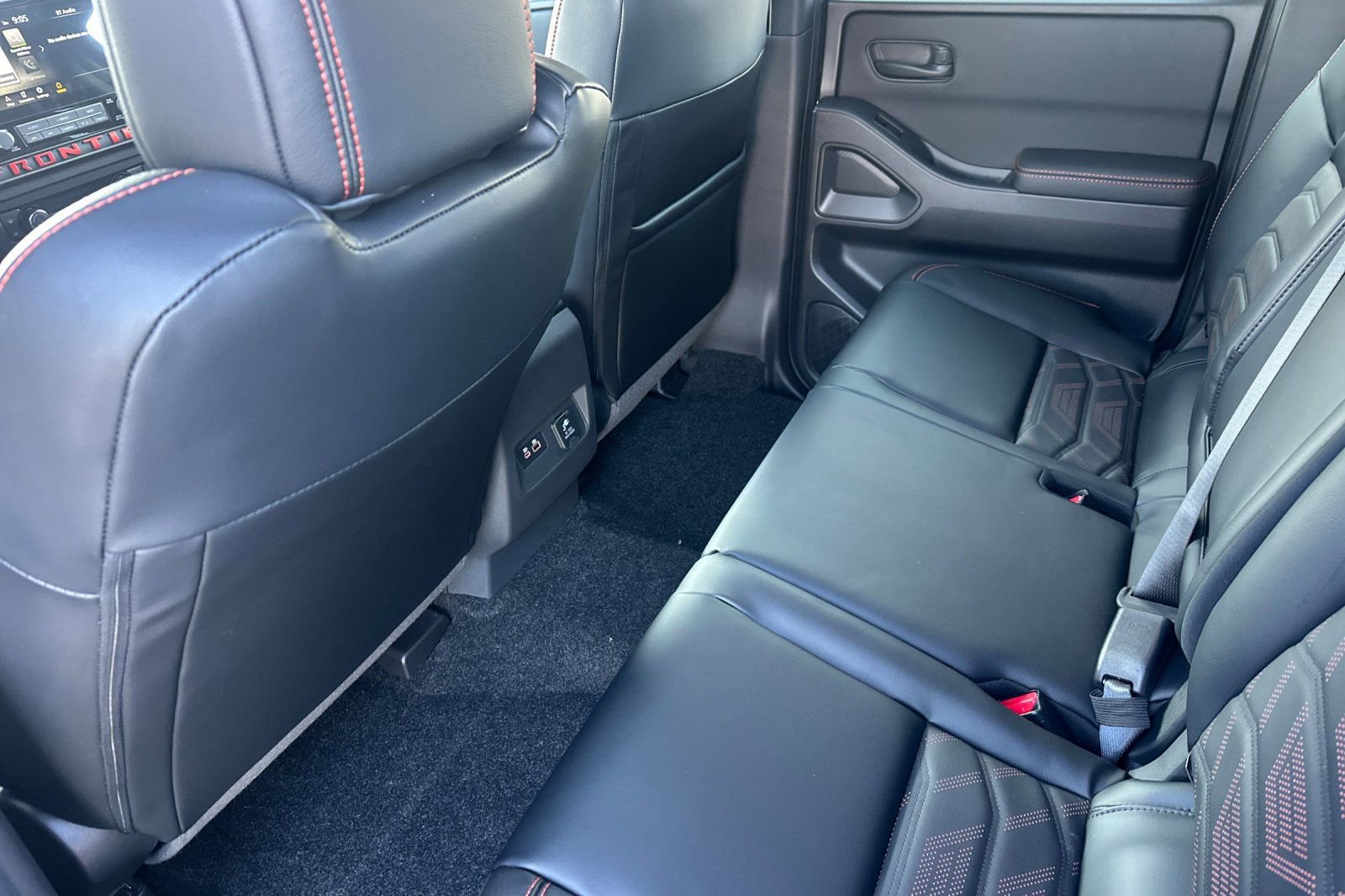 New 2026 Nissan Frontier PRO-4X w/ Pro Premium Package image 14