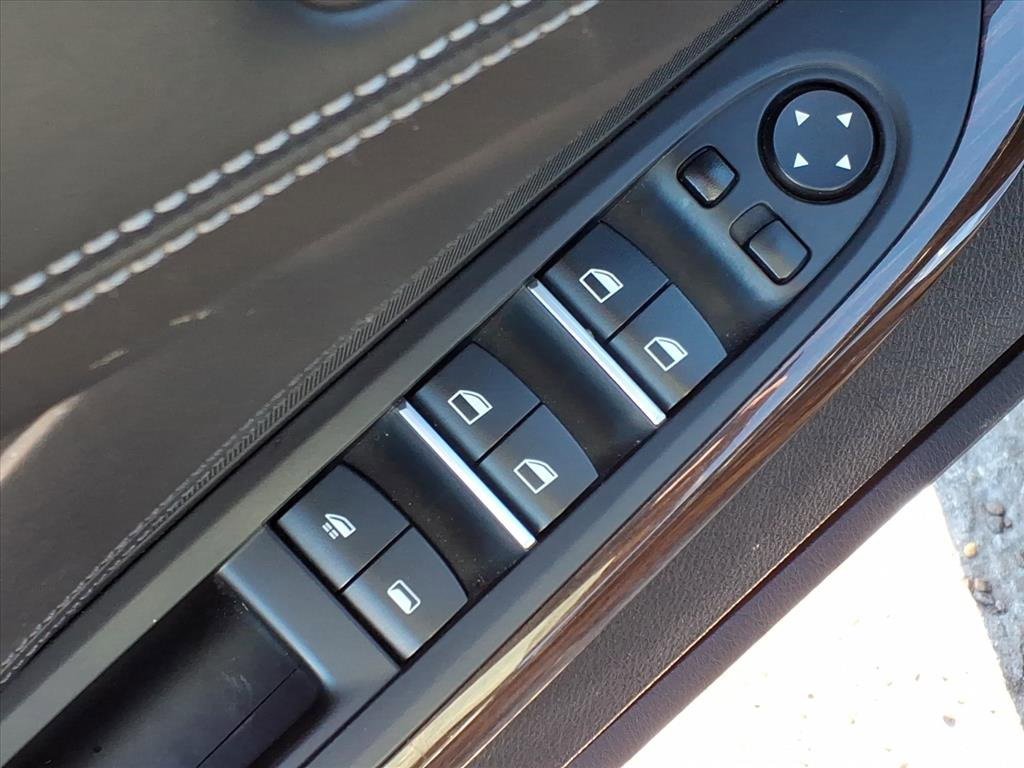 Used 2017 BMW 640i Convertible image 19