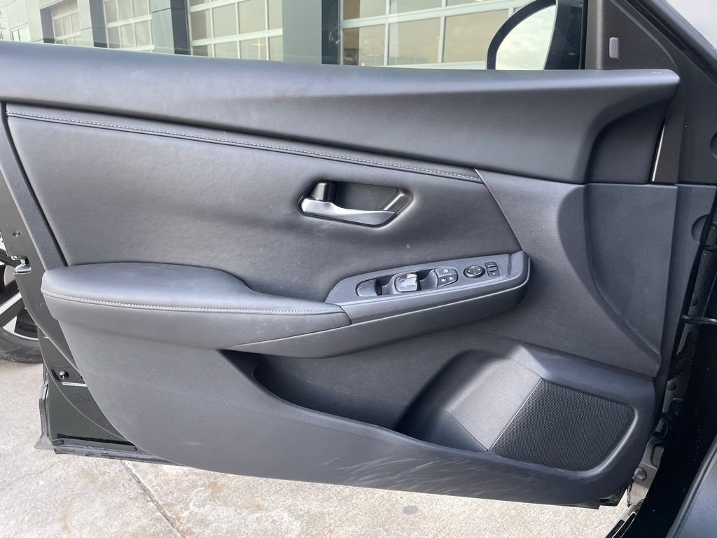 Certified 2024 Nissan Sentra SV w/ All-Weather Package FWD image 9