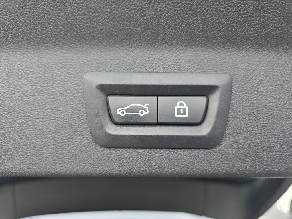 Used 2019 BMW X3 xDrive30i image 11