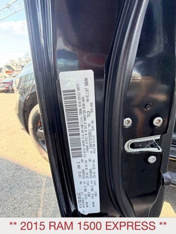 Used 2015 RAM 1500 Express image 25