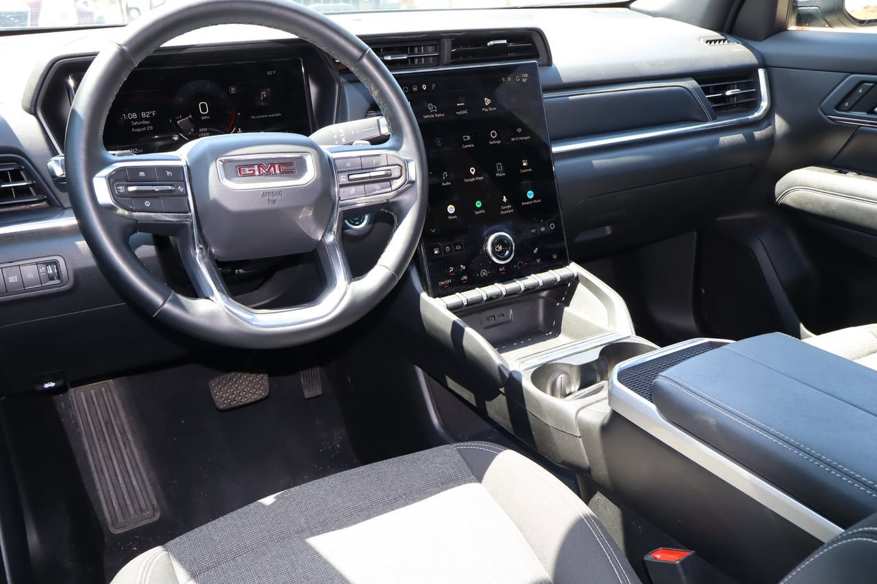 Used 2026 GMC Terrain Elevation FWD image 4