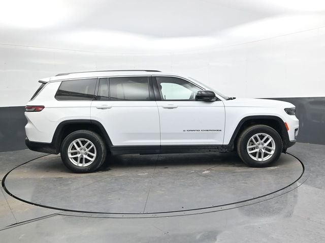 Used 2023 Jeep Grand Cherokee L Laredo w/ Luxury Tech Group I image 3