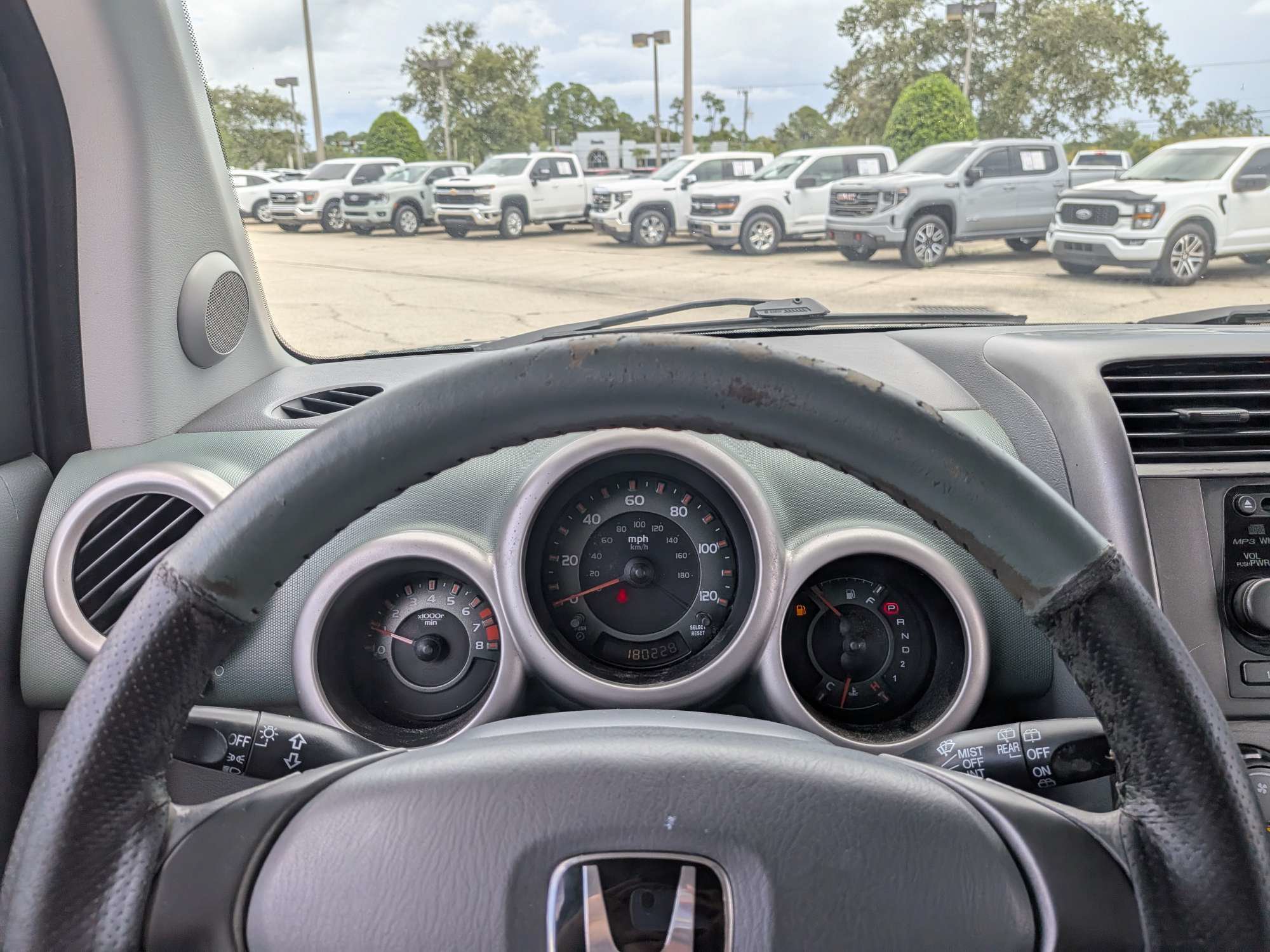 Used 2005 Honda Element EX image 26