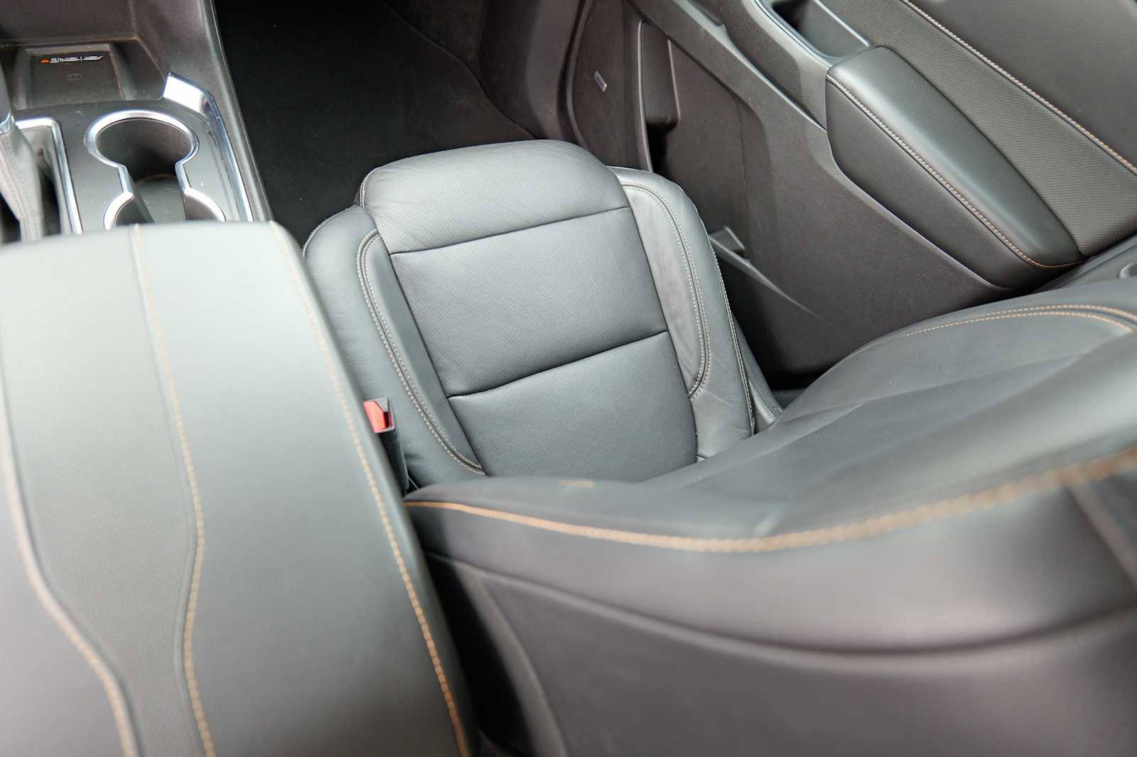 Used 2018 Chevrolet Traverse Premier w/ Driver Confidence II Package image 28