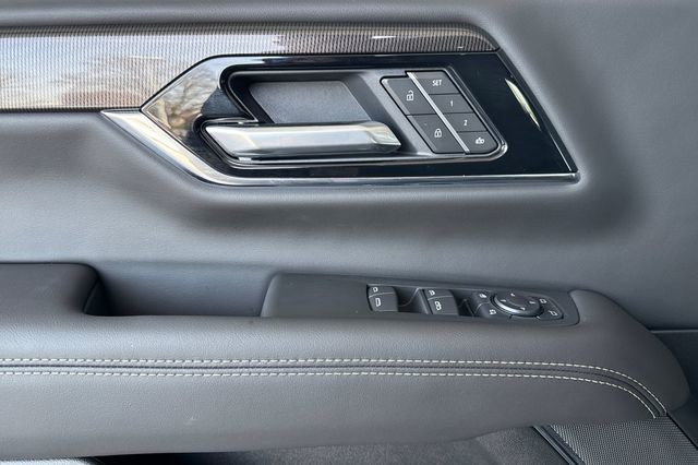 New 2026 GMC Yukon Elevation image 11