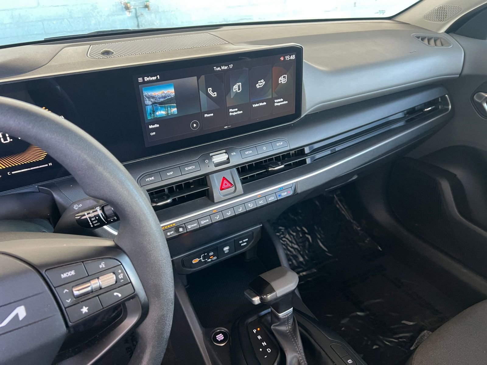 Used 2025 Kia K4 FWD image 17