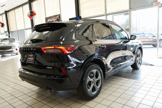 Used 2023 Ford Escape ST-Line Select w/ Tech Pack #2 image 16