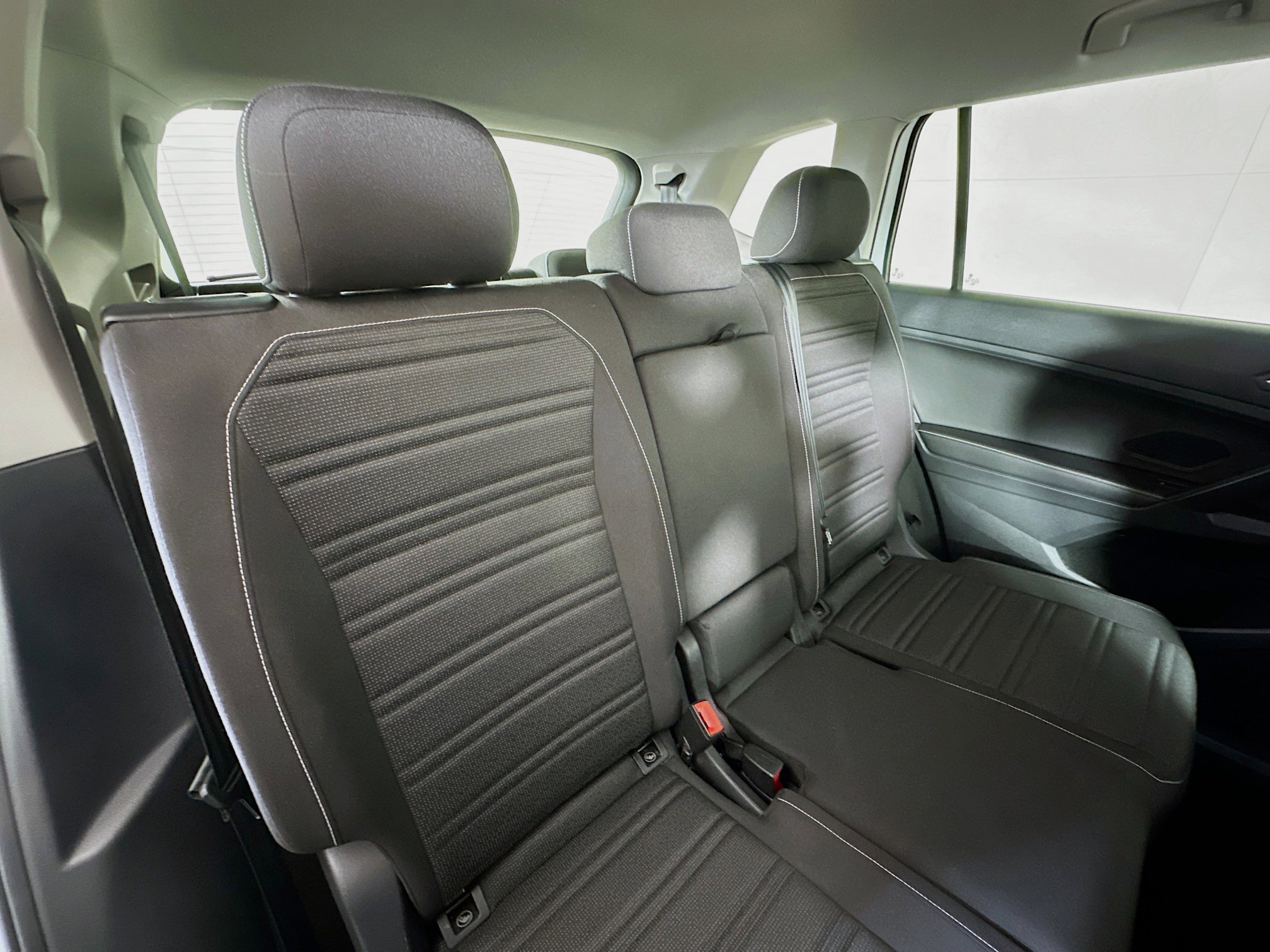 Used 2024 Volkswagen Tiguan S image 24