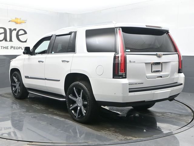 Used 2017 Cadillac Escalade Premium Luxury image 37