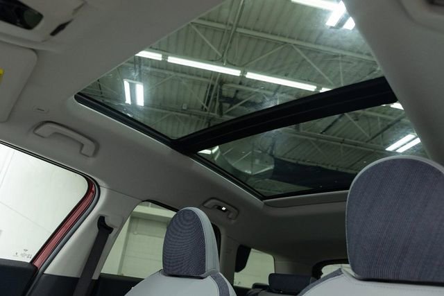 Certified 2025 MINI Cooper Countryman S w/ Comfort Package Max image 16