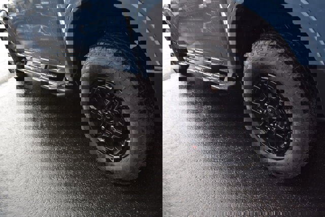 New 2025 Ford Ranger XLT w/ Equipment Group 301A High image 4