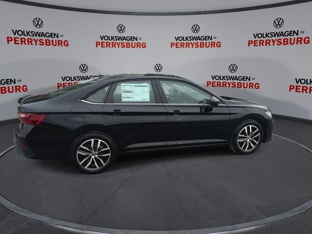 New 2026 Volkswagen Jetta SE image 9